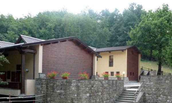 RIFUGIO ESCURSIONISTICO BADIA MOSCHETA