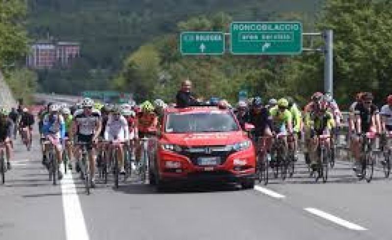 800x490-crop-80-pedalata_rosa_a_1