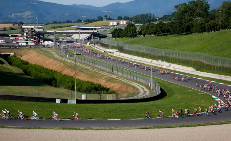 CICLOTOURMUGELLO_AUTODROMO (4)