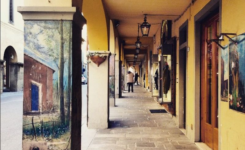 EVERY THIRD SUNDAY - ANTIQUES MARKET IN DICOMANO