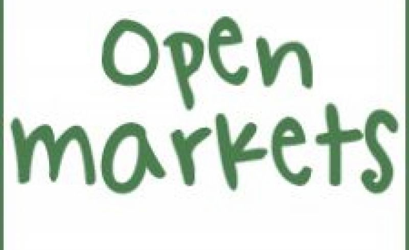 21st/08 - TYPICAL ANTIQUE MARKET AT PIANCALDOLI